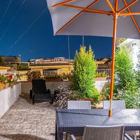 Il Garbino And Apartament *