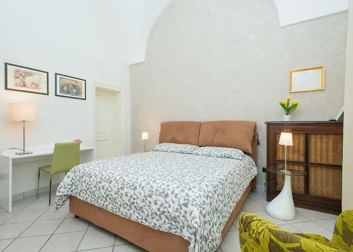 Daire Il Garbino And *