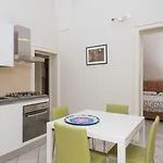 Apartamento Il Garbino And *
