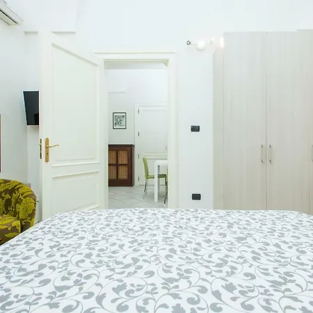 Apartment Il Garbino And *